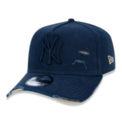 Boné New Era 9Forty A-Frame Aba Curva Ajustável Destroyed MLB New York Yankees - loja online