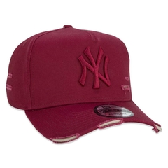 Boné New Era 9Forty A-Frame Aba Curva Ajustável Destroyed MLB New York Yankees - ND ELEGANCE