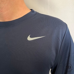 Camiseta Nike Dri-FIT Legend - comprar online