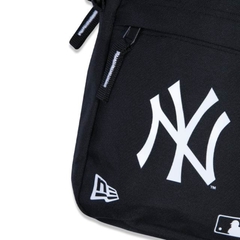 Mini Bolsa Transversal New Era MLB New York Yankees - ND ELEGANCE