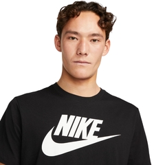 Camiseta Nike Sportswear Icon Futura - comprar online