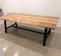 Mesa Madera y Hierro