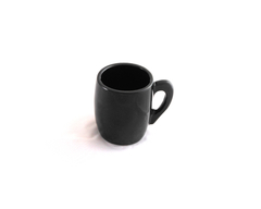 Taza de obsidiana