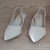 Scarpin Slingback Nude com salto baixo kitten heels