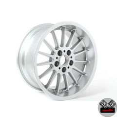 Llanta Style 32 trasera para E39 BMW#36111093520