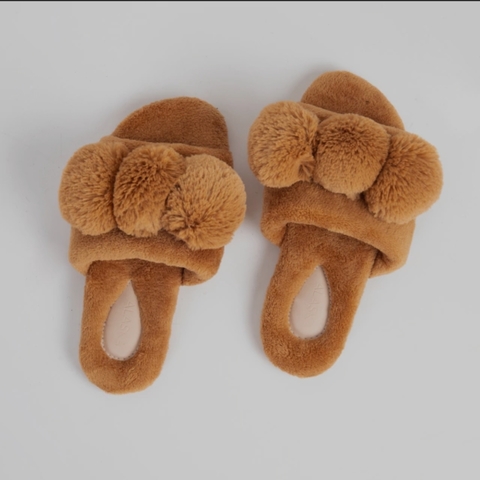 Pantuflas Pompones - ALAZKA