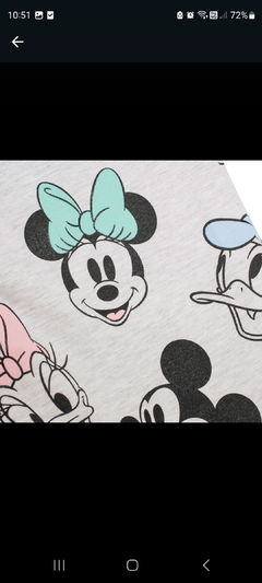 Remera Minnie y amigos. - comprar online