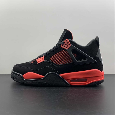 Jordan retro 4 black white sales red 2019