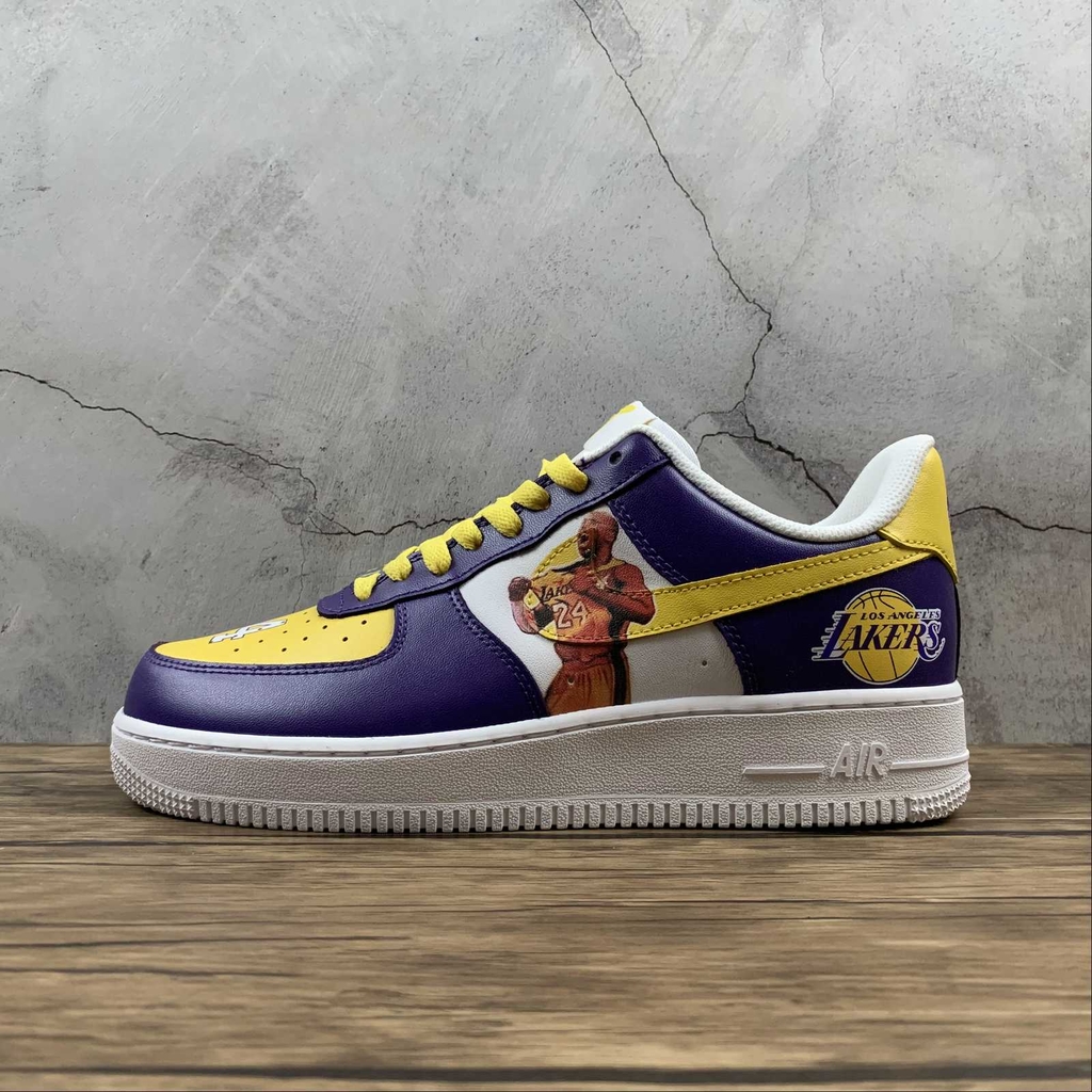 Nike lakers air store force