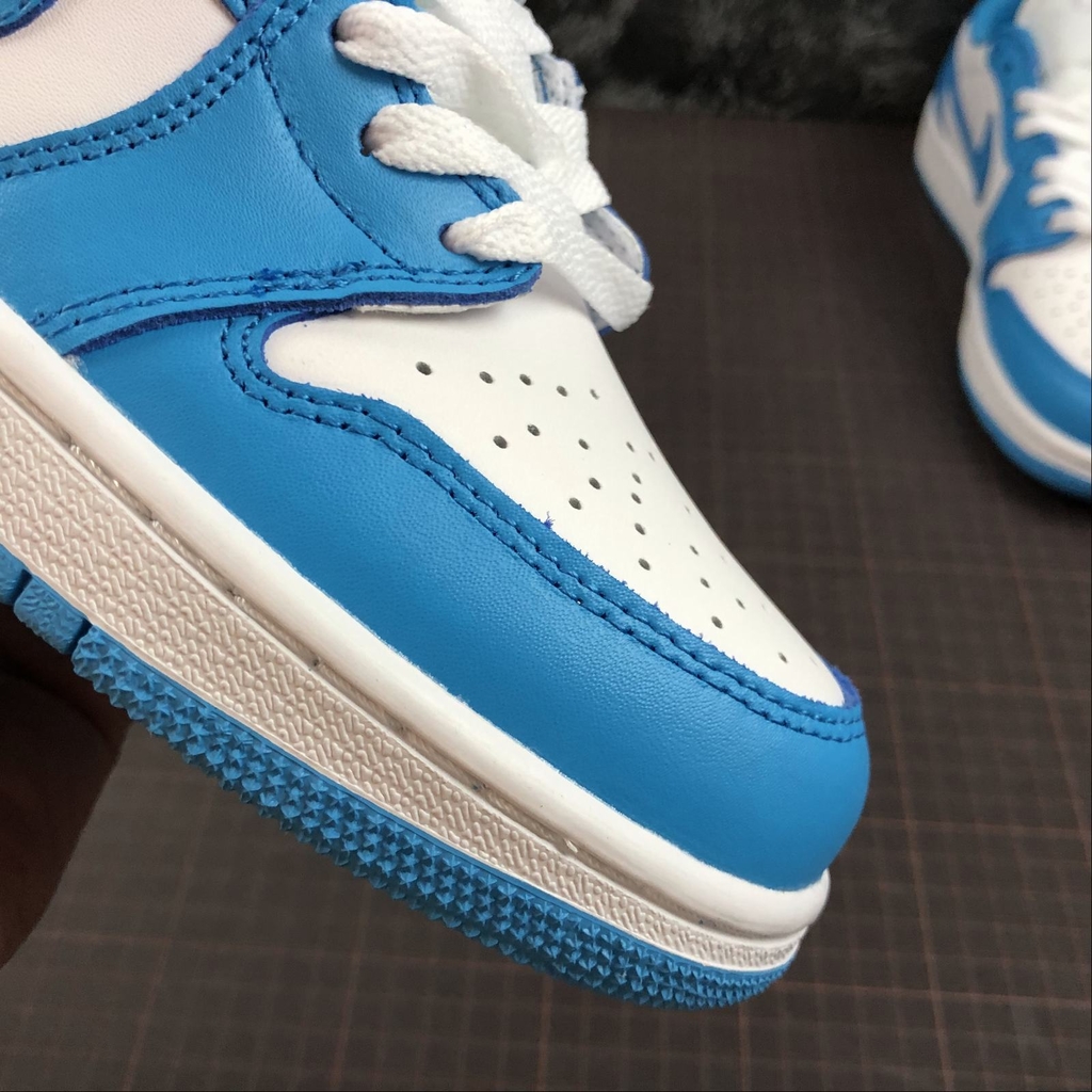 Blue white discount air jordan