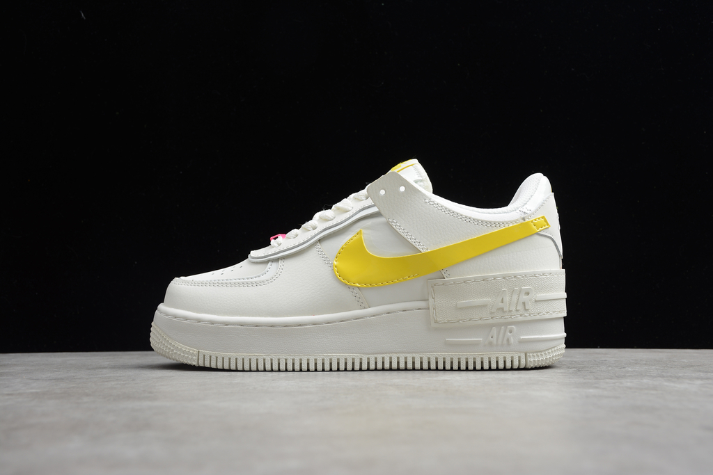 Nike air yellow cheap and white