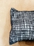 Almohadon Colmena Negro - comprar online