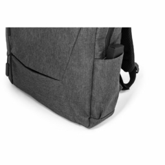 Mochila personalizada para notebook em nylon 900D com um compartimento principal com bolso forrado para notebook 15,6" - loja online