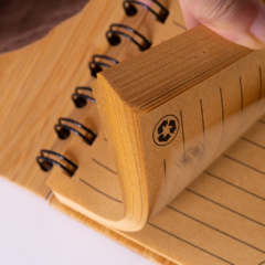 Caderno de anotações capa bambu e caneta ecológica personalizado - Mkt Brindes Personalizados 