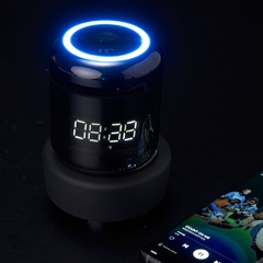 Caixa de som personalizada e com relógio e multimídia com relógio despertador. na internet
