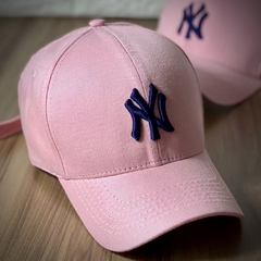 Boné New York - Clássico - Fitinha Strapback - Rosa Logo Marinho - Combina com tudo - Envio Imediato na internet