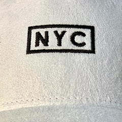 Boné Hype - NYC Camurça - Branco - Original - Fecho StrapBack - Combina com tudo - Envio Imediato - Qualidade Alta na internet