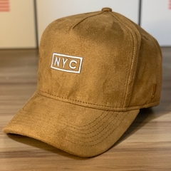 Imagem do Boné Hype - NYC Camurça - Caramelo - Original - Fecho StrapBack - Combina com tudo - Envio Imediato - Qualidade Alta