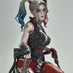 Figura Harley Quinn En Resina Pintada A Mano 18 Cm