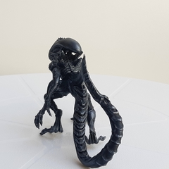 Figura Alien Xenomorph Coleccionable pintado a mano, color acero, dorado y plateado - comprar online