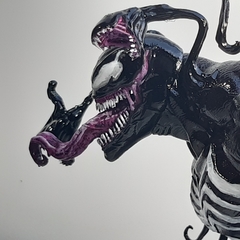 Figura Venom Marvel En Resina 3d Pintado A Mano 23 Cm - comprar online