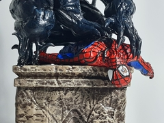 Kit resina 3d venom vs spiderman Sin Armar Ni Pintar - comprar online