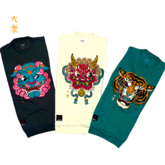 Imagen de Crewneck Crema Oversize Oni