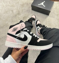 Bota Nike Air Jordan Chicago prime Feminino - Oficial Shop