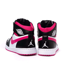 Tênis Feminino Nike Air Jordan 1 MID Promoçao