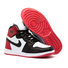 Tênis Nike Air Jordan 1 MID Lançamento na internet