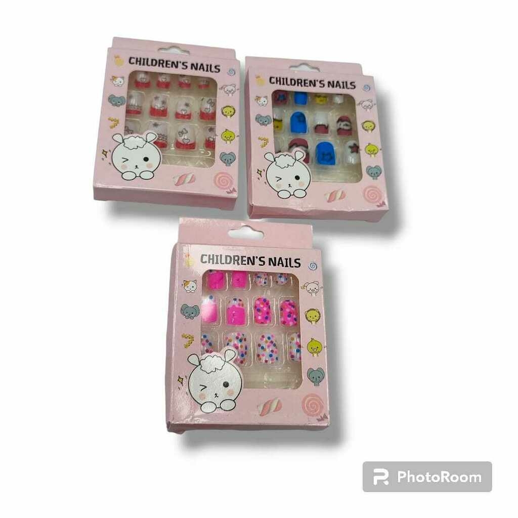 Uñas postizas para nenas *59068* (pack x 12)⁴