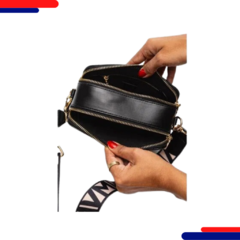 Bolsa Via Marte Fem Bi-109-01 Pr Preto na internet