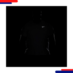 Imagem do Camiseta Nike Fitness Dx0989 Branca