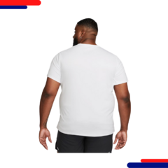 Camiseta Nike Fitness Dx0989 Branca - Mercadão da moda