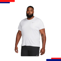 Camiseta Nike Fitness Dx0989 Branca - comprar online