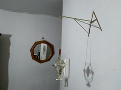 Ampulheta do Tempo Dourado Referente ao Filme Harry Potter ( 3 em 1 porque tem base fixa que fica em cima de mesa, com suporte de parede e se torna pingente para colocar no pescoço )