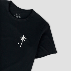 Our Land Black Tee - loja online