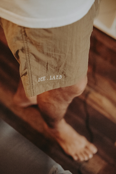 Ice Land Class Short Beige