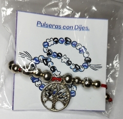 Pulsera cuentas de metal con dije en internet