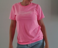 Imagem do T-SHIRT ESTONADA FAÇA MAIS DO QUE SOMENTE EXISTIR 100% ALGODÃO FEMININA