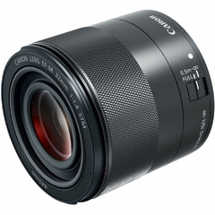 Lente Canon EF-M 32mm F/1.4 STM na internet
