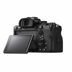 Câmera Sony A7R IVA (ILCE-7RM4A) na internet