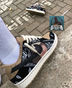 TÊNIS SB DUNK LOW - NIKE X TRAVIS SCOTT - comprar online