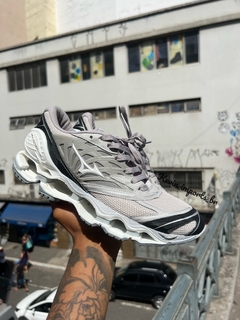 Mizuno ls areia cinza na internet