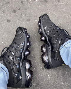 Vapor max plus