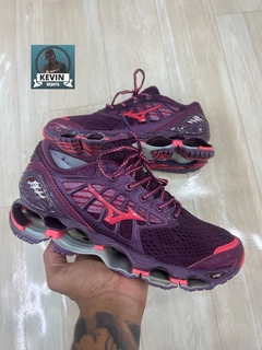 Mizuno prophecy 9 vinho