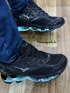 Mizuno Prophecy 8 na internet