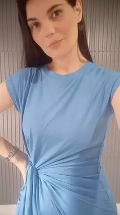 Vestido Inês Midi na internet