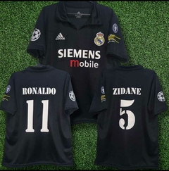 Camiseta Negra de Real madrid 2002