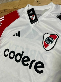 Camiseta de Entrenamiento de River Plate 2024 en internet